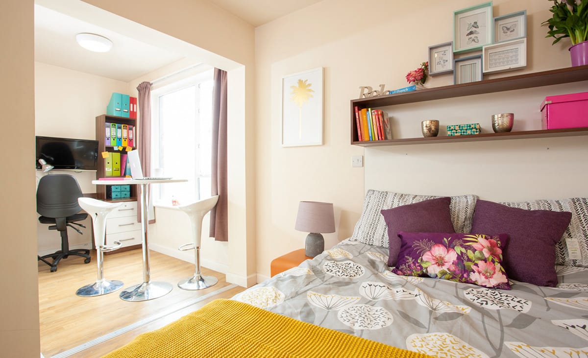 1-Bed Apartment Accessible (Floors 1,2) 75