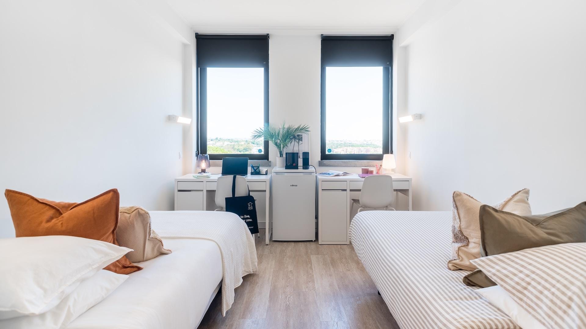 Classic Twin Apartment 50