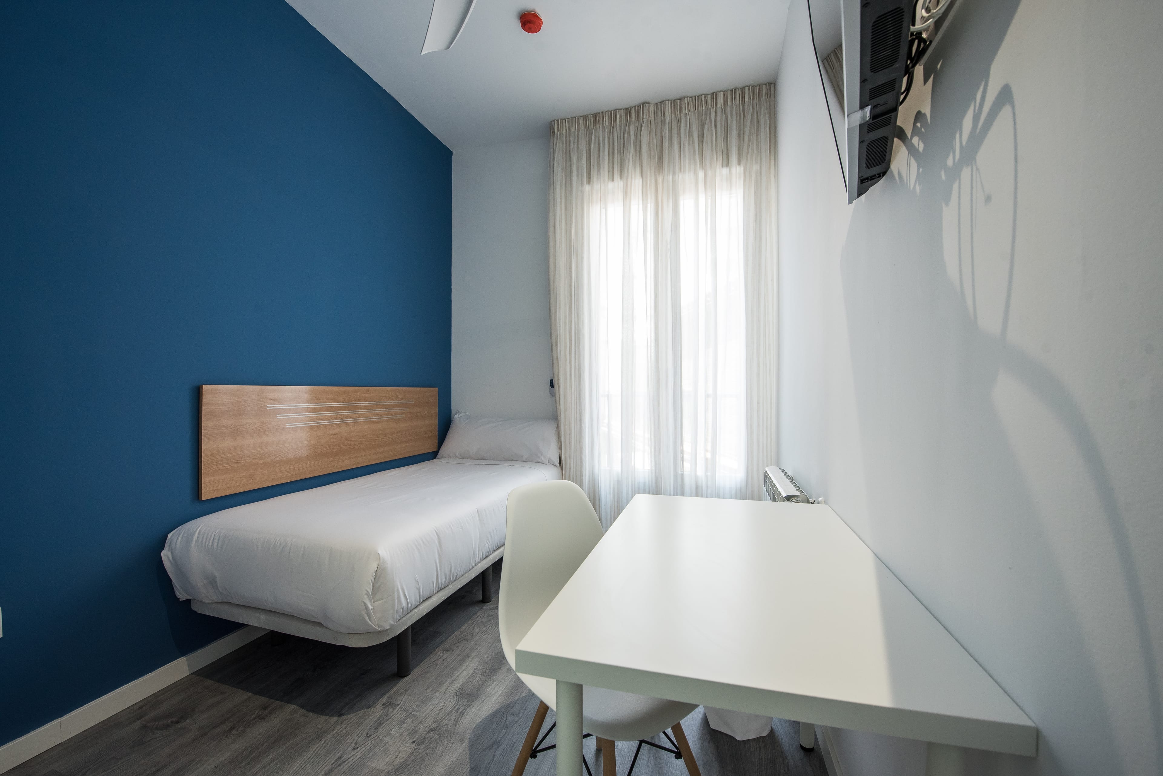 Hileras, Room 6, Madrid