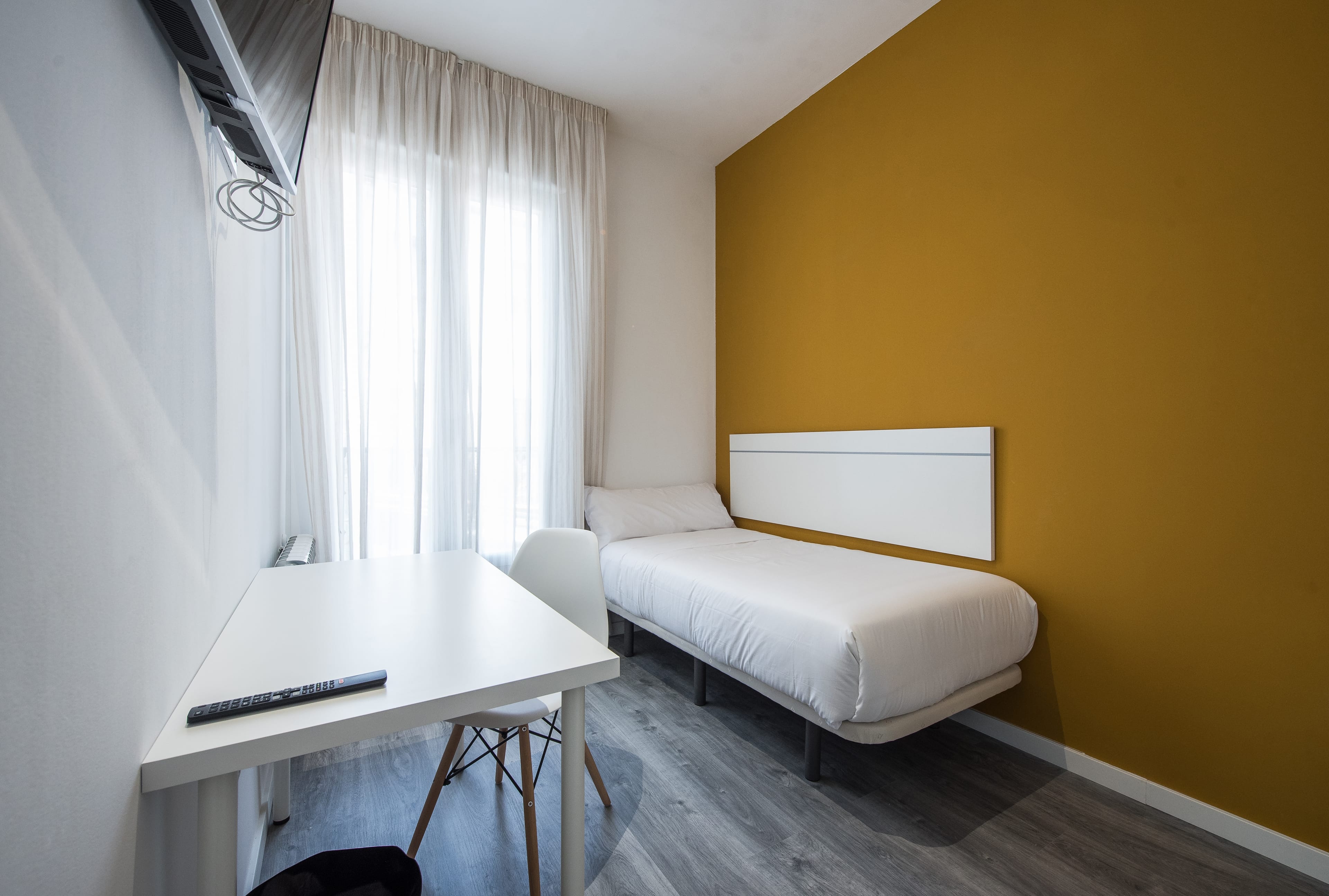 Hileras, Room 7, Madrid