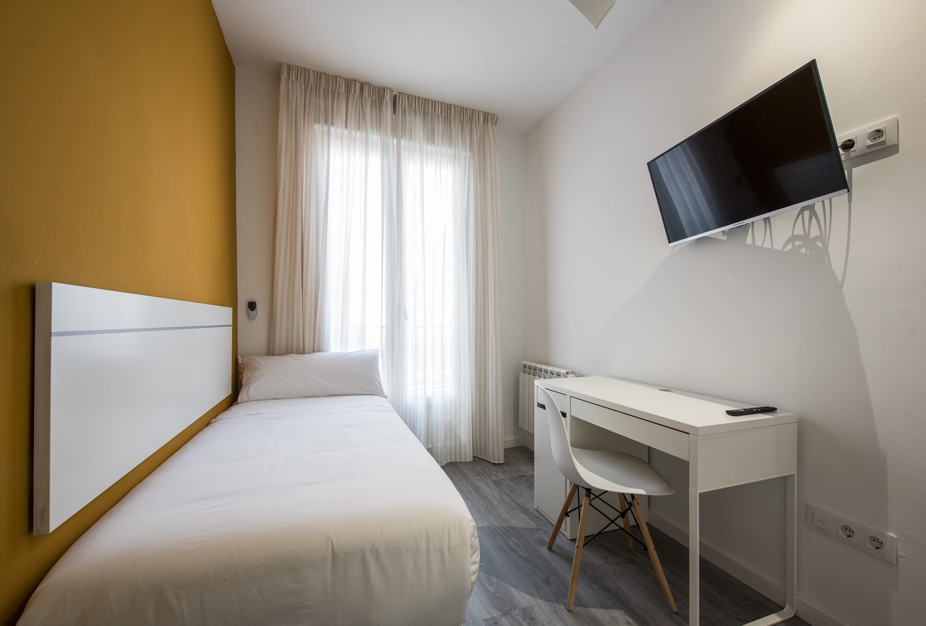 Hileras, Room 12, Madrid