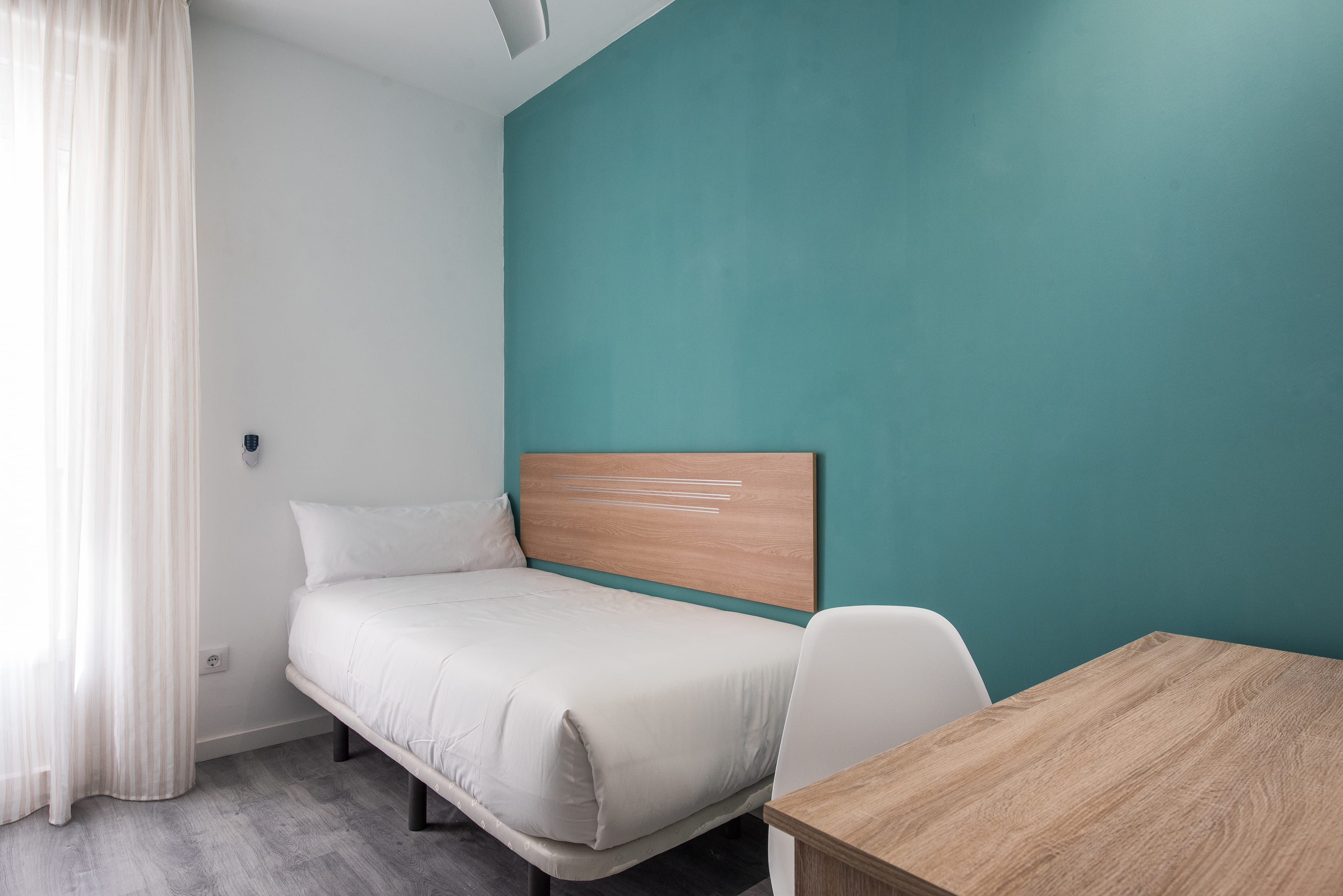 Hileras, Room 15, Madrid