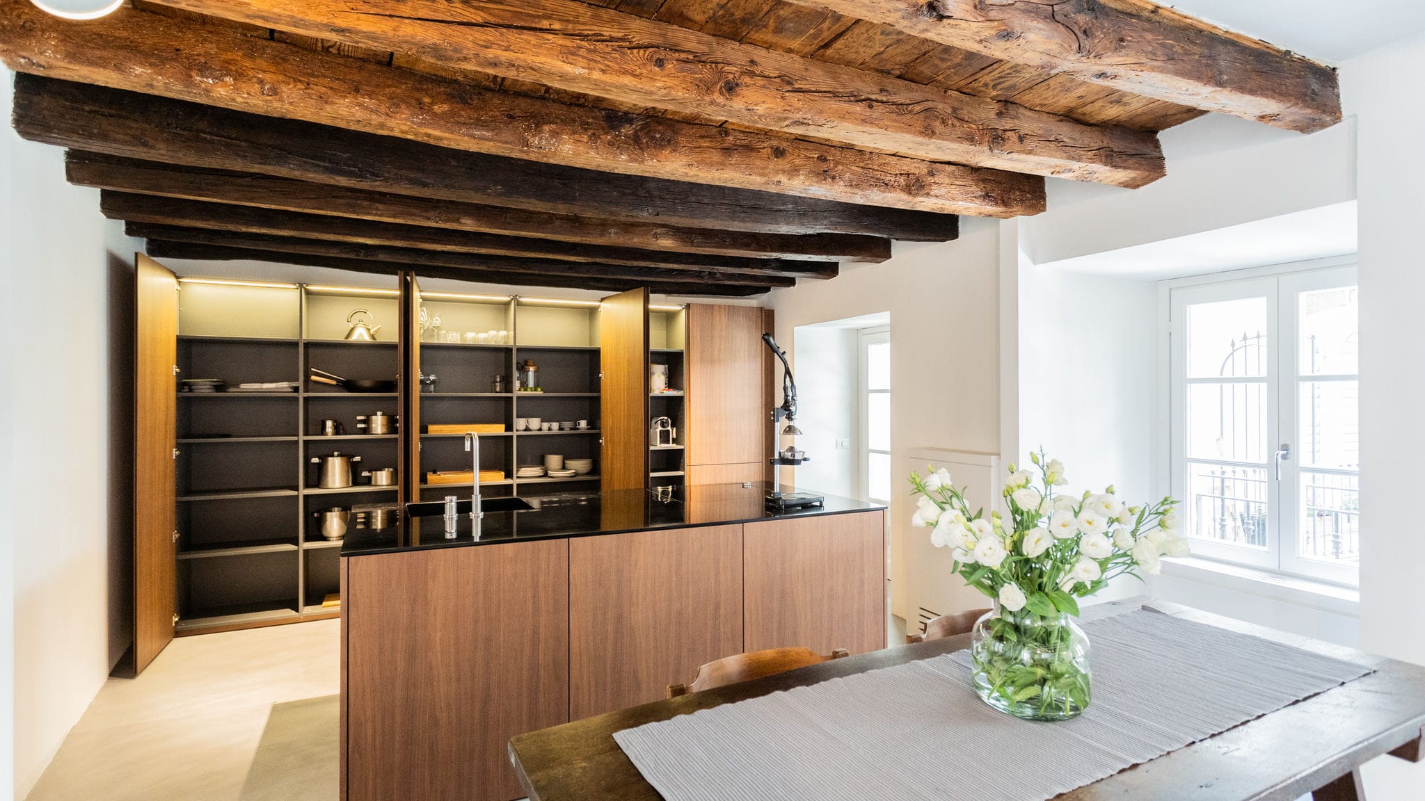 Shades Of Como with Private Terrace