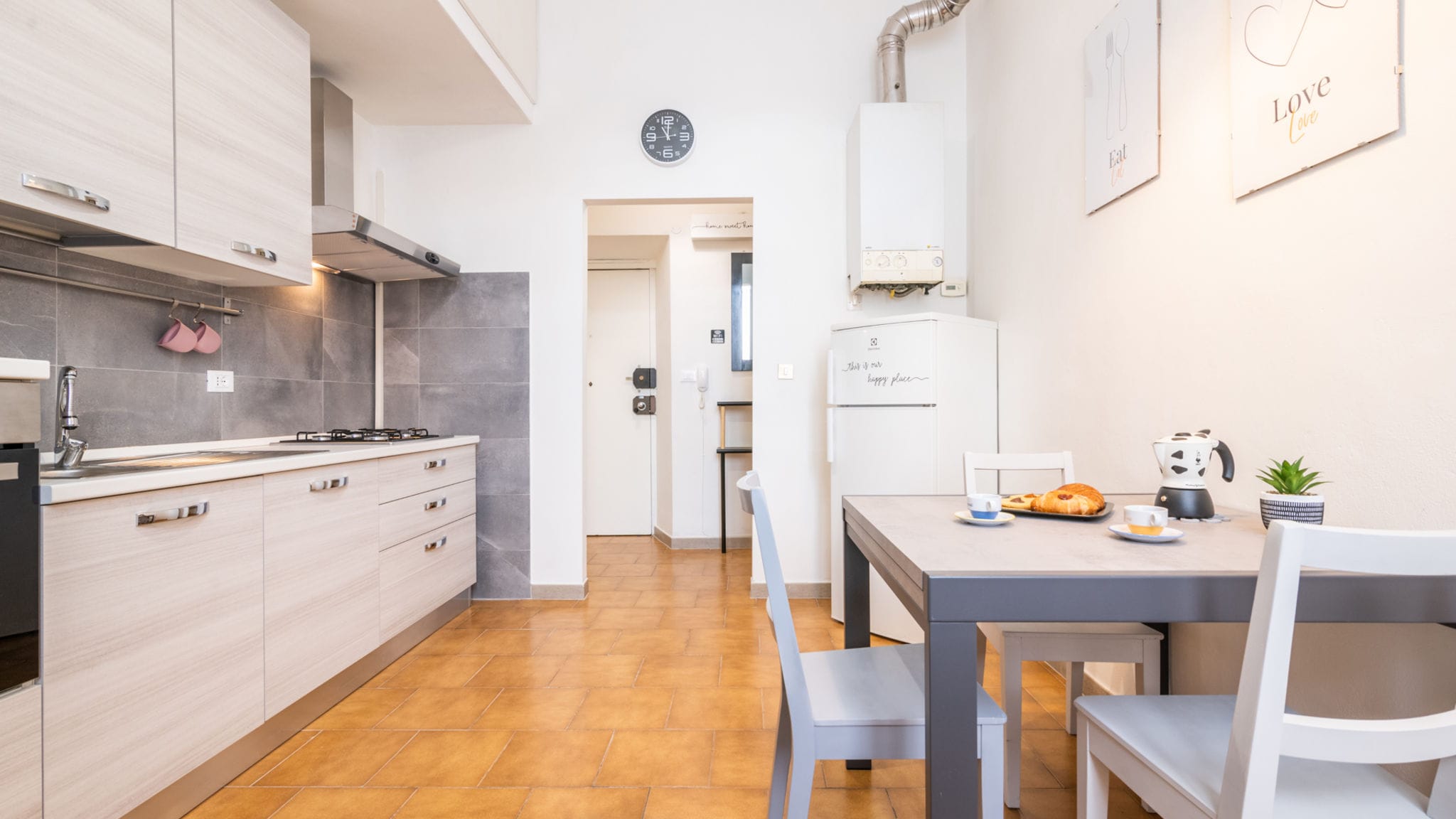 Travel & Station Apartment by Pleiades Home