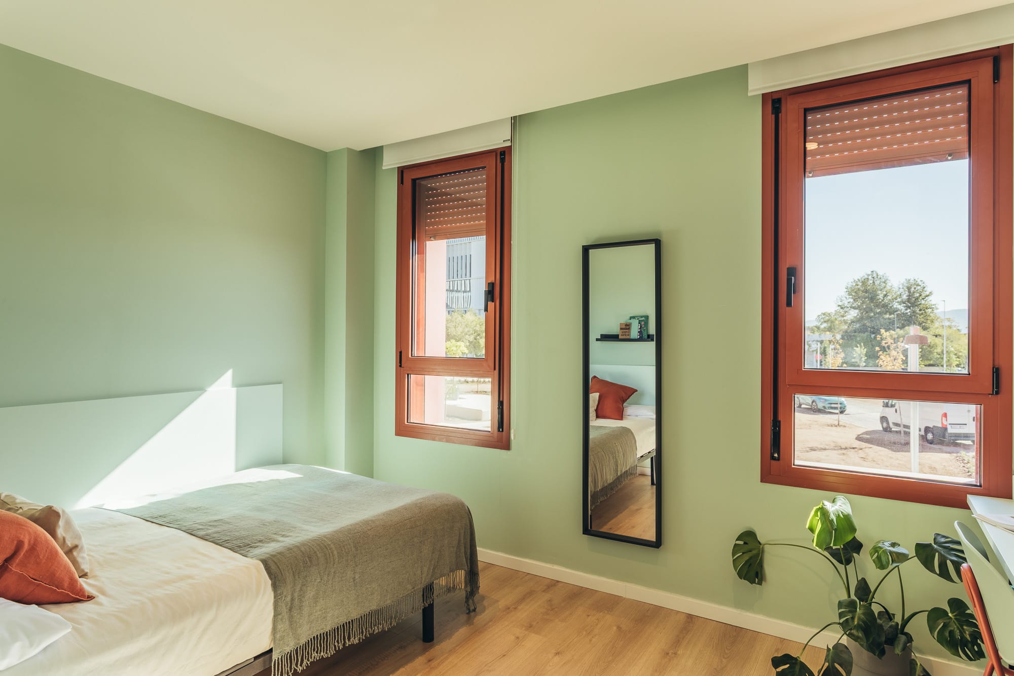 Premium Studio PMR Unit 5