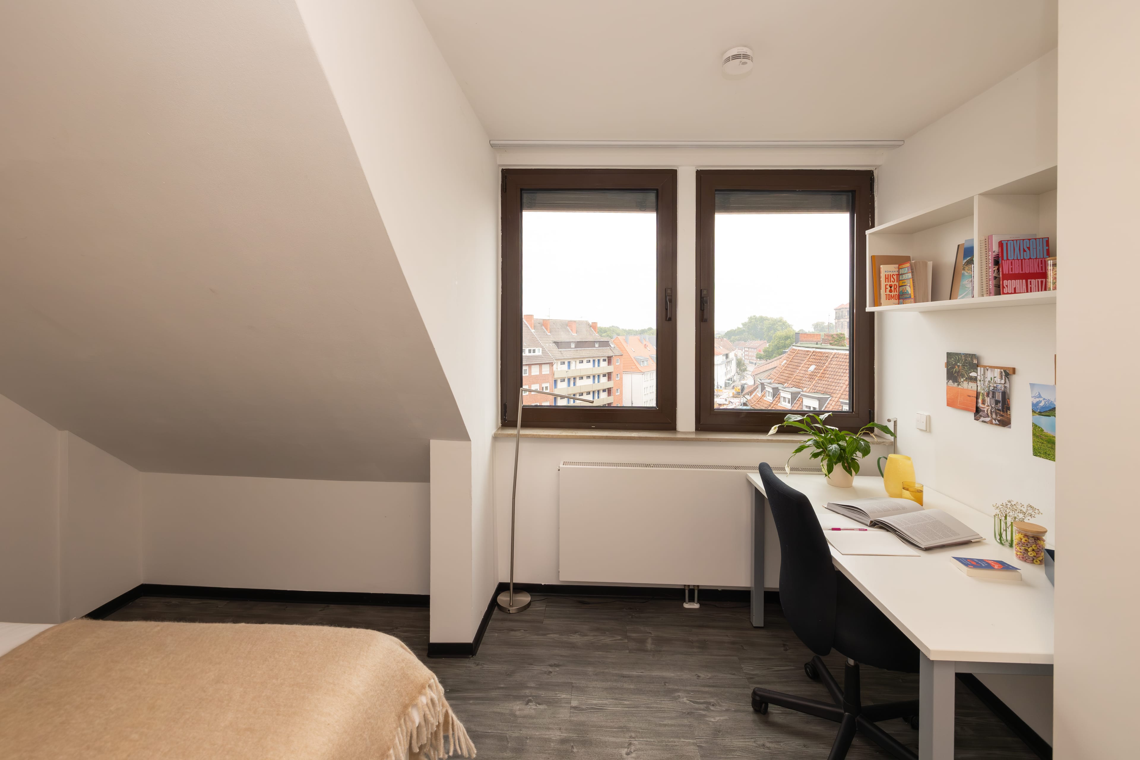 Studio S WG Gold Unit 5