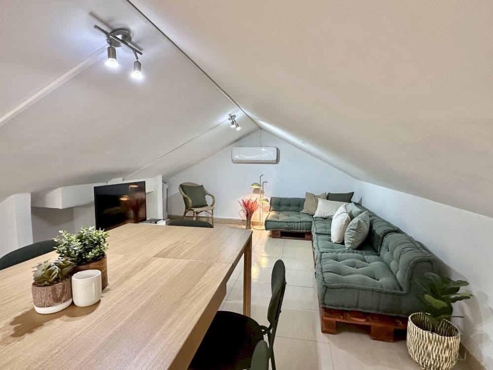 Two floor flat in Conde de Aranda Street