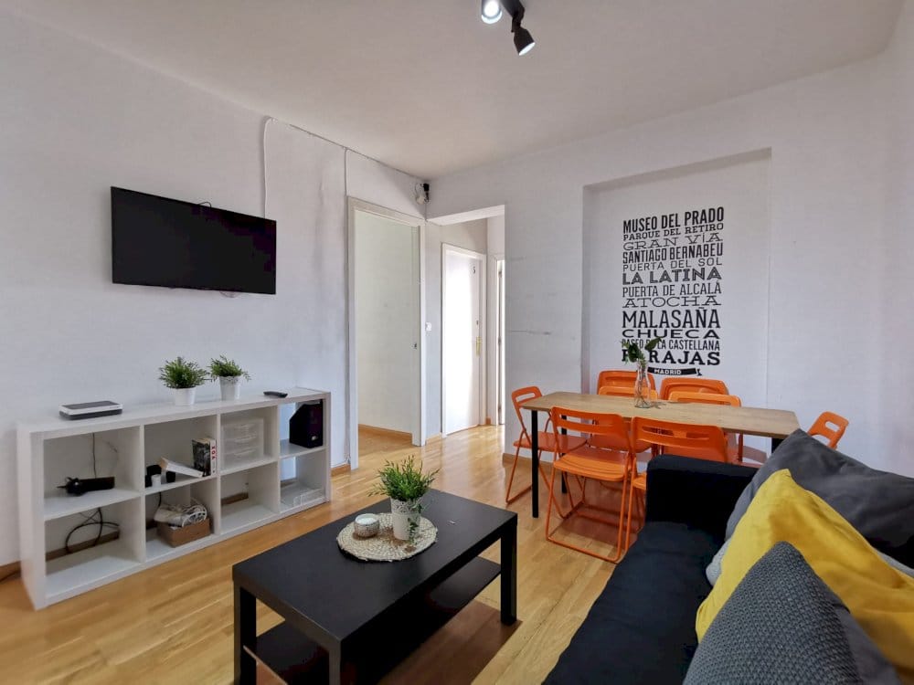 Incredible renovated flat in La Latina neighbourhood