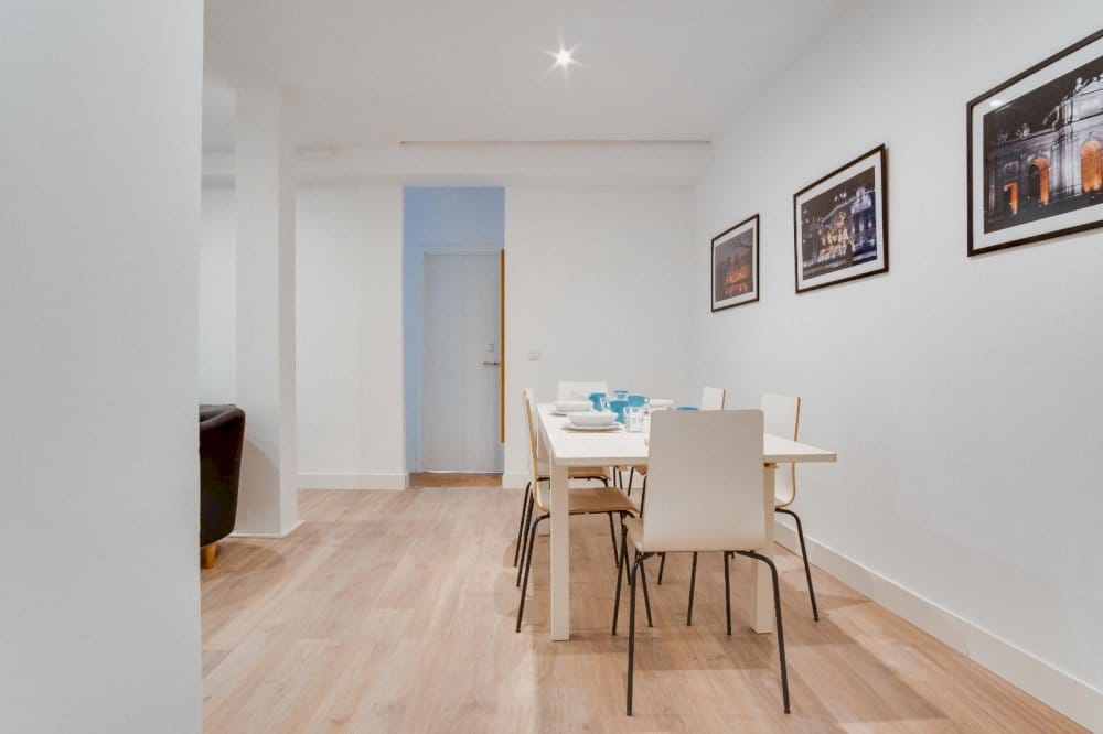 Ideal flat in Madrid, Fernán Gonzalez Street