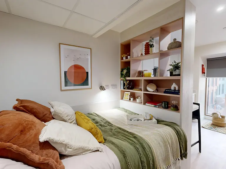 Classic Studio Unit 2