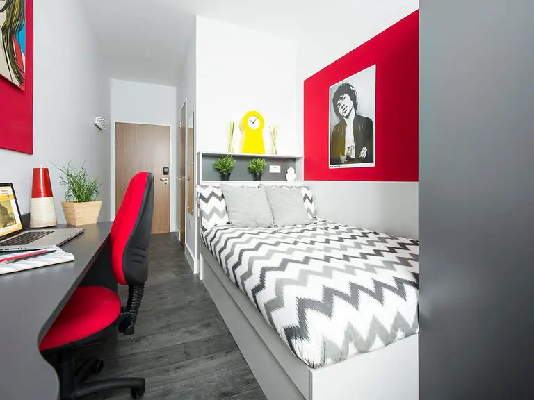 Classic Ensuite Unit 5