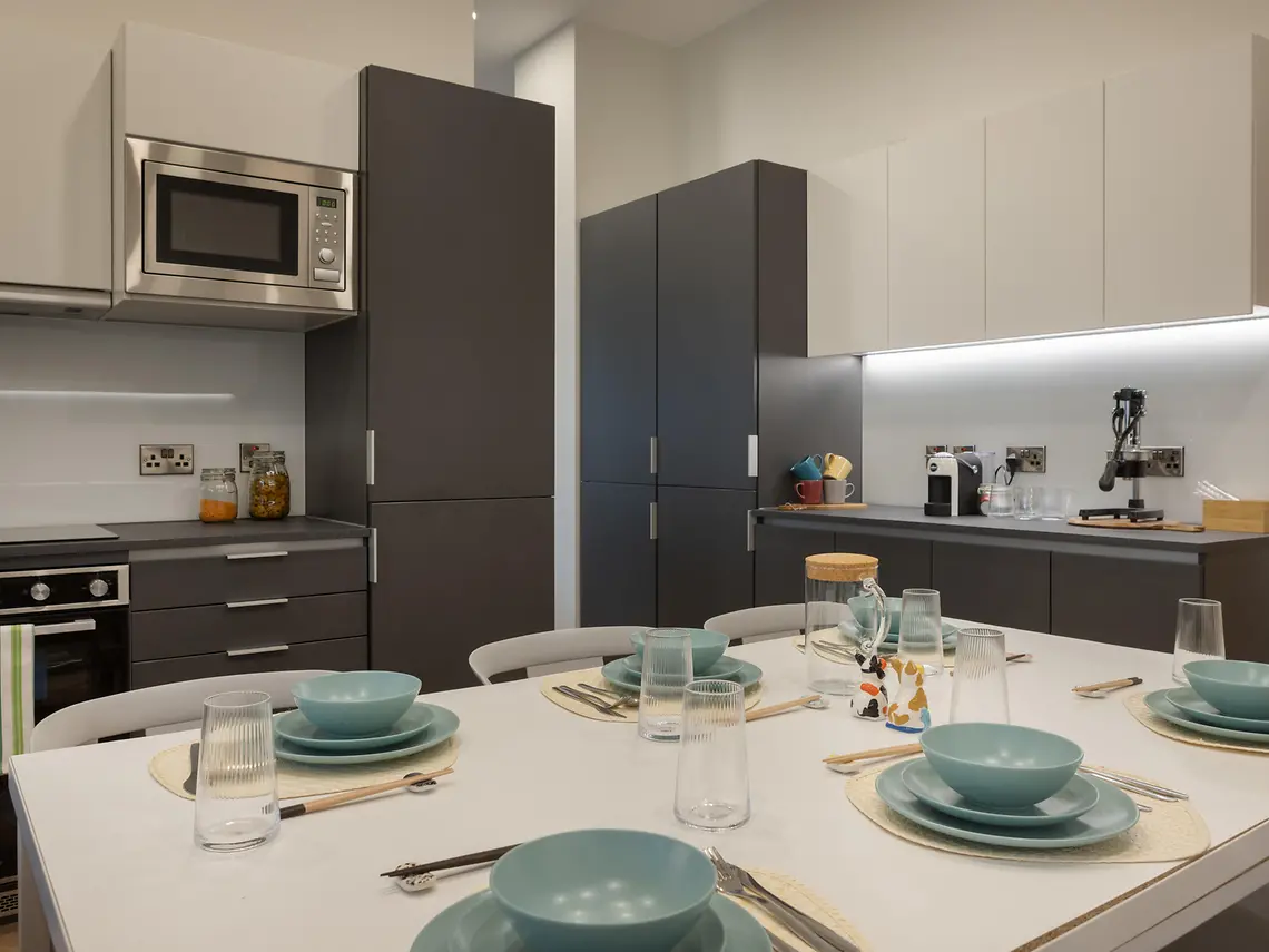 Standard Ensuite Unit 5