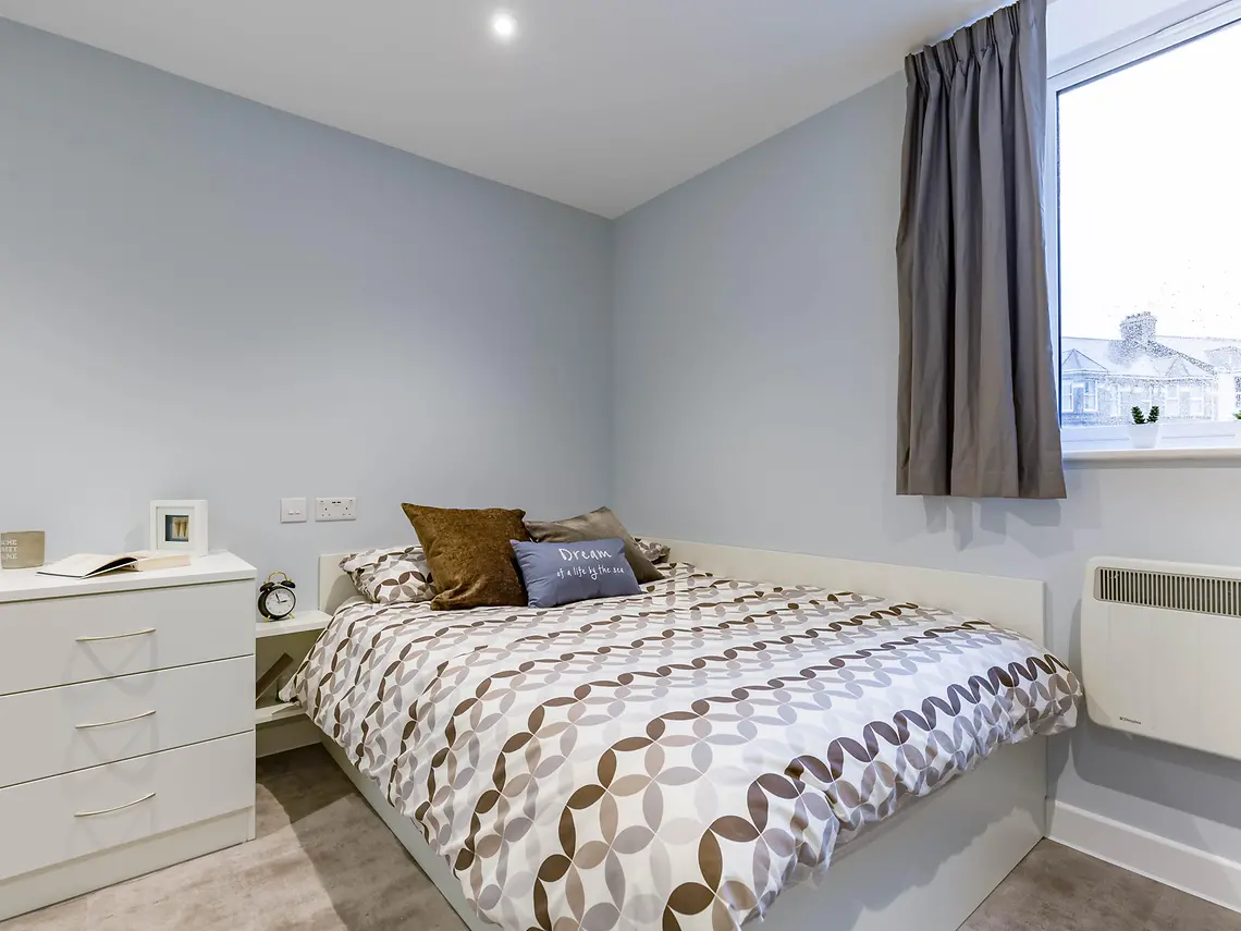 5 Bed Club Studio Unit 2