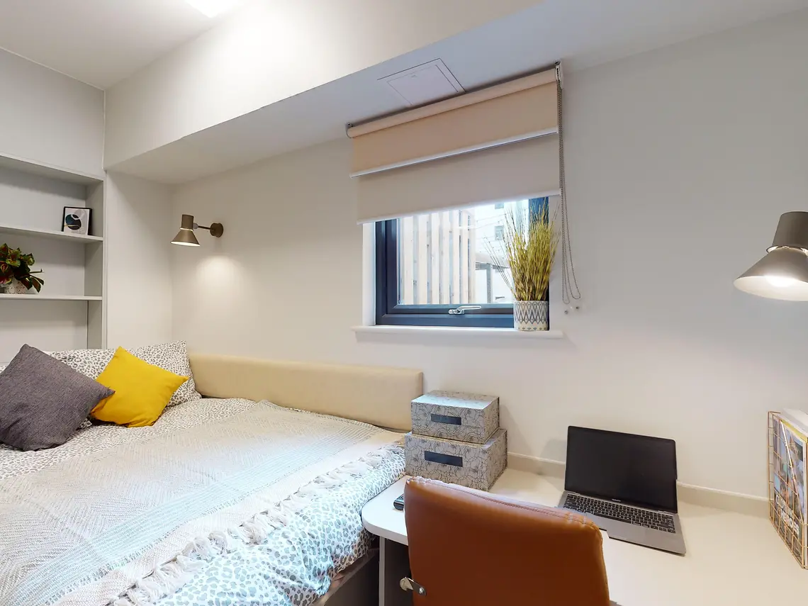 Classic Studio Unit 5