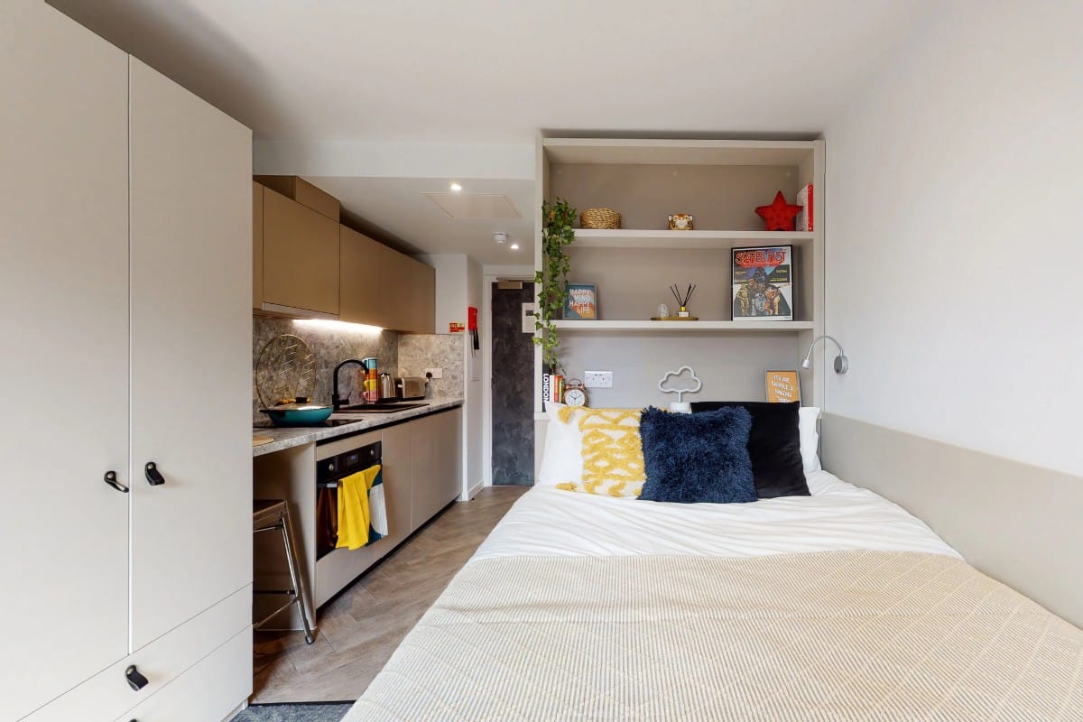 Bronze Studio Upper Level 5