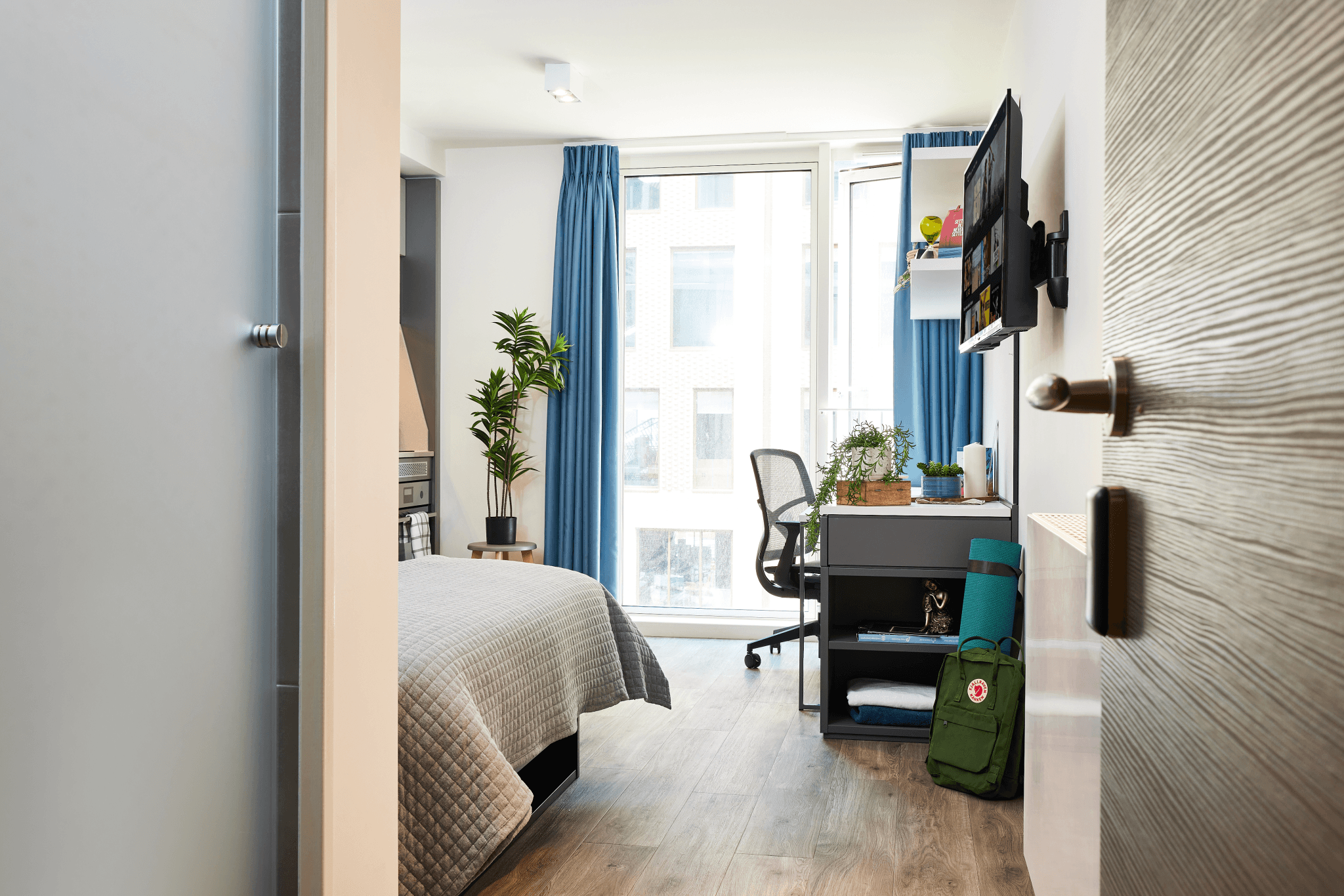 SP-811 — Premium (2026 / 27)