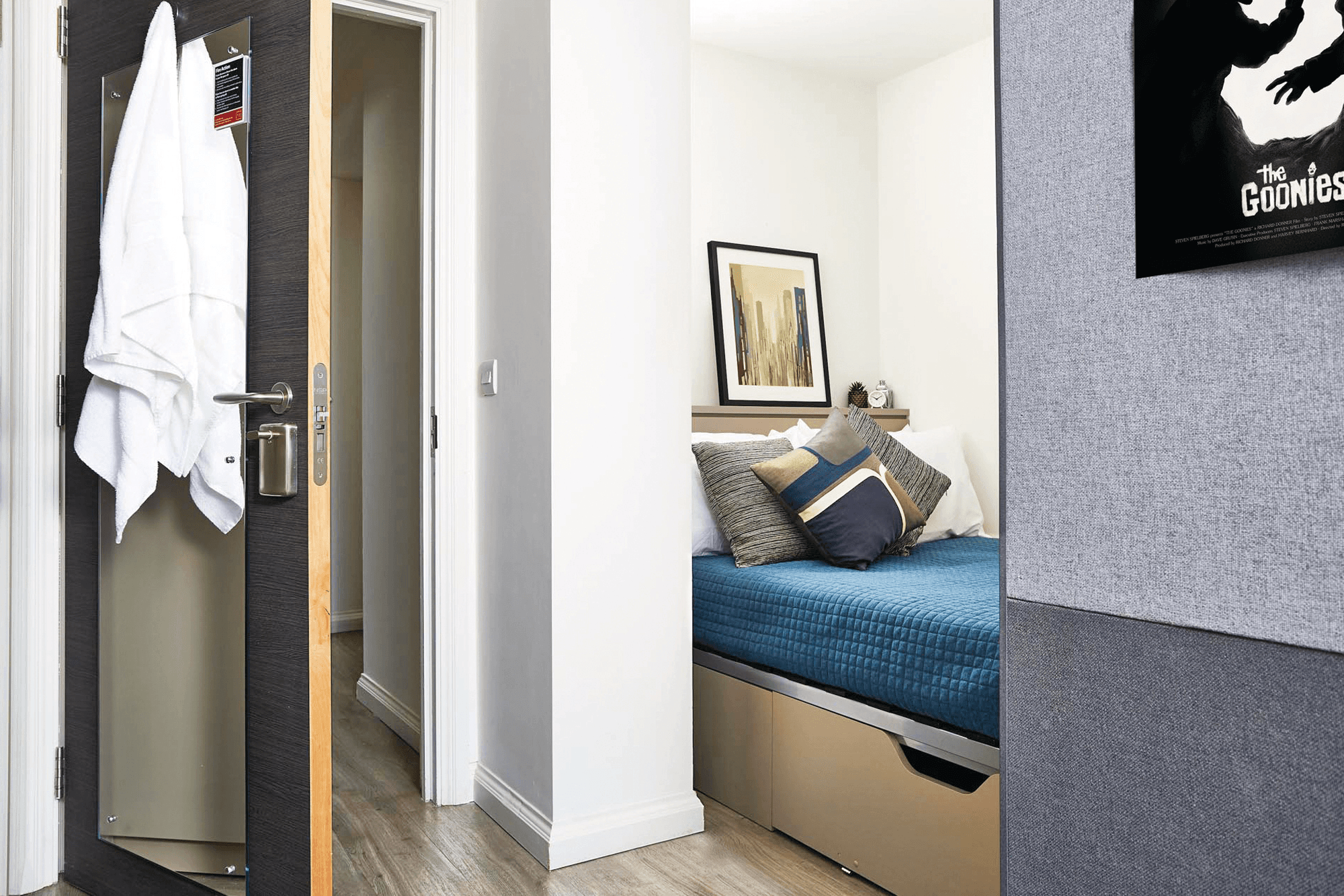 TH-530 — Two Bedroom (2026 / 27)