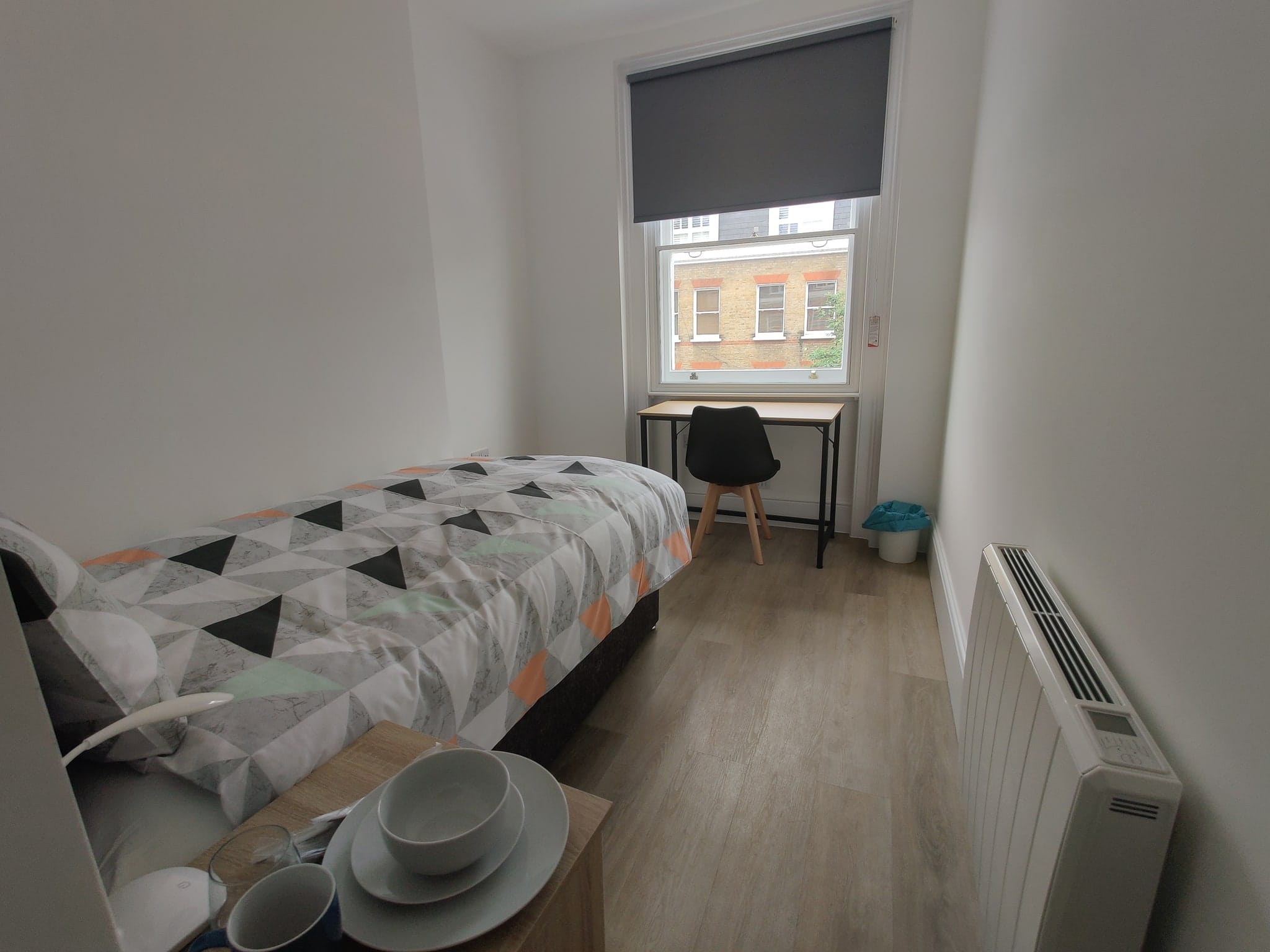 Single En-suite — Unit 10